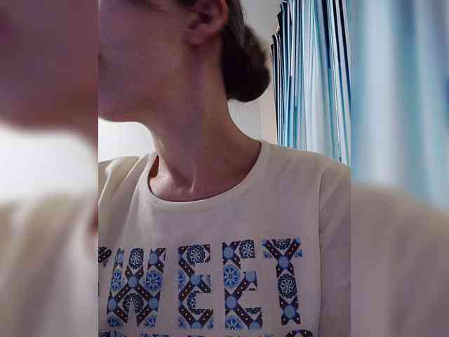 -Queen-Margo- webcam