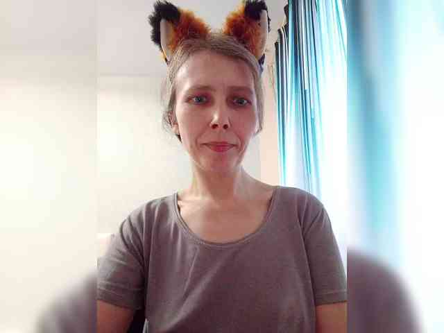 -Queen-Margo- webcam