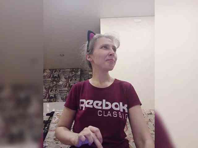 -Queen-Margo- webcam