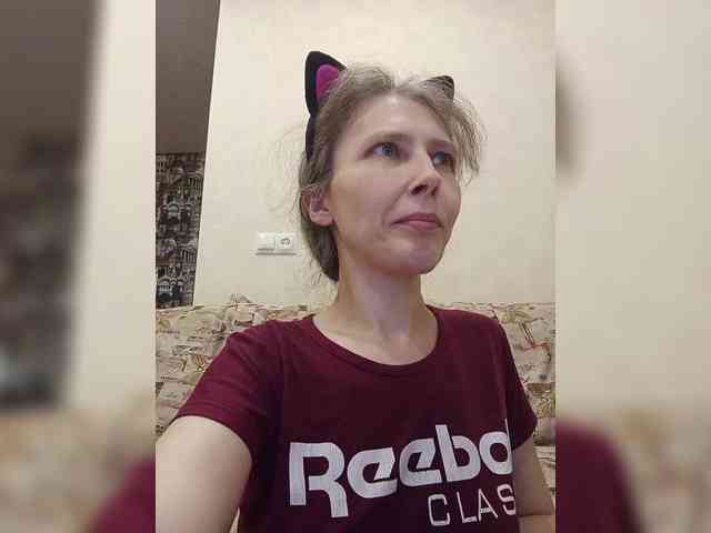 -Queen-Margo- webcam