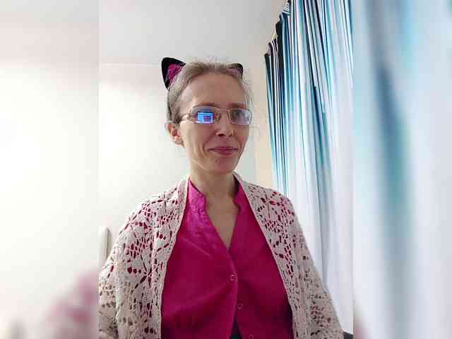 -Queen-Margo- webcam