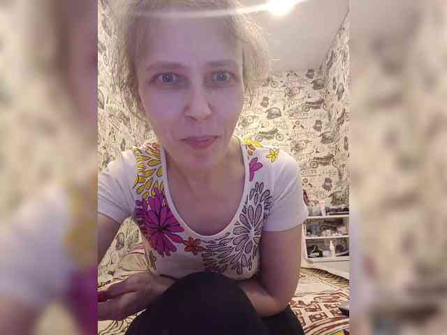 -queen-margo- -queen-margo-