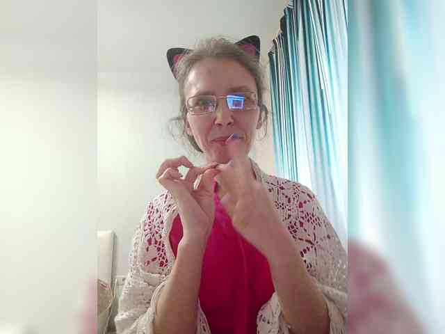 -queen-margo- Live Webcam on BongaCams