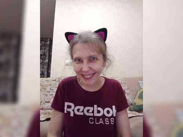 -Queen-Margo- webcam