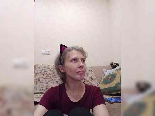 -Queen-Margo- webcam