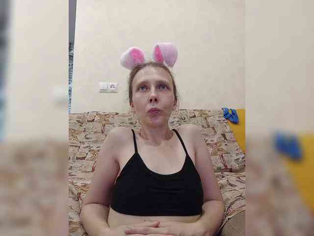 -Queen-Margo- webcam