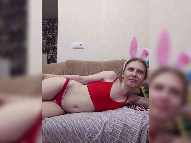 webcam chatroom -queen-margo-
