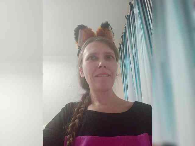 -Queen-Margo- webcam