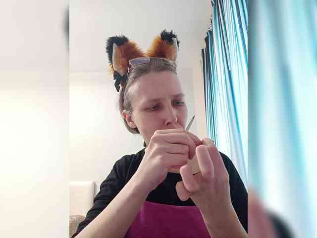 -Queen-Margo- webcam