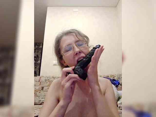 -Queen-Margo- webcam