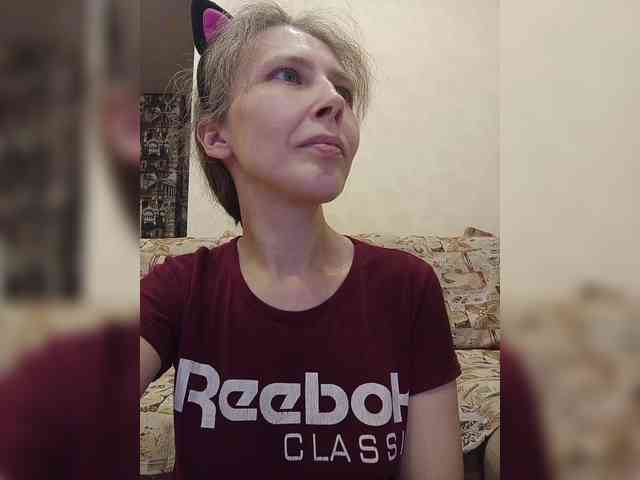 -Queen-Margo- webcam