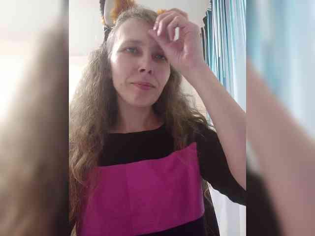 -Queen-Margo- webcam