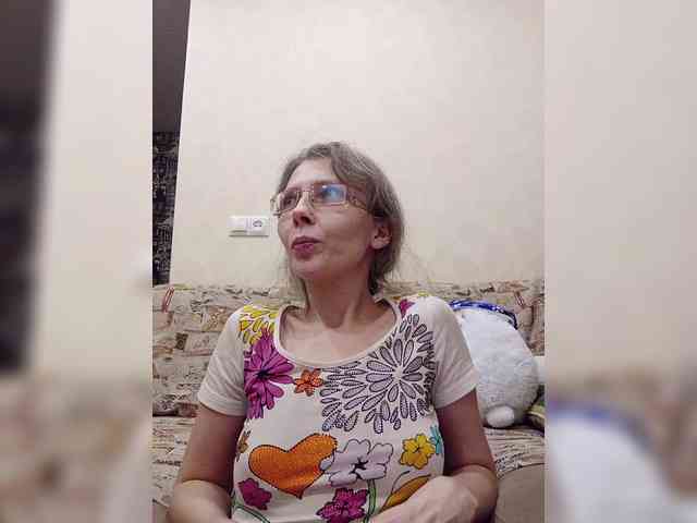 -Queen-Margo- webcam