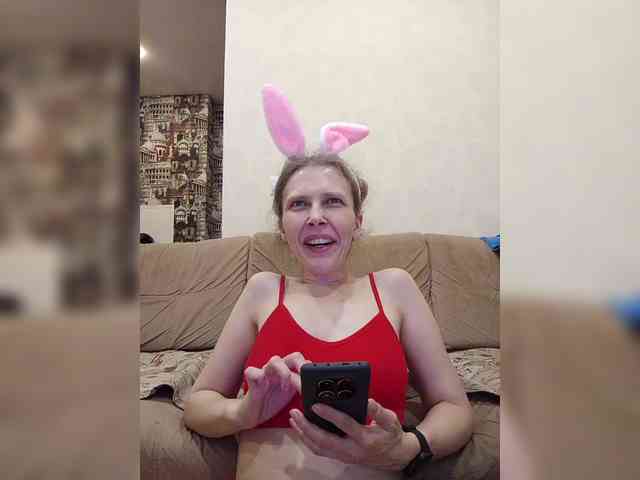 -Queen-Margo- webcam