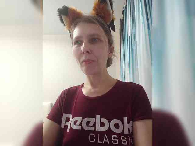 -Queen-Margo- webcam