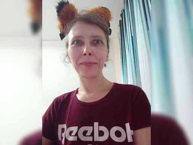 -Queen-Margo- webcam