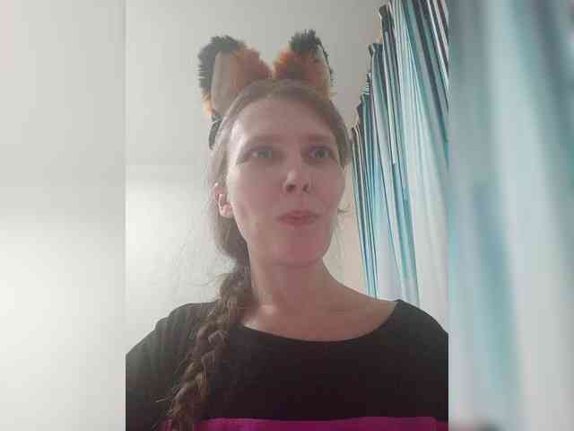 -Queen-Margo- webcam