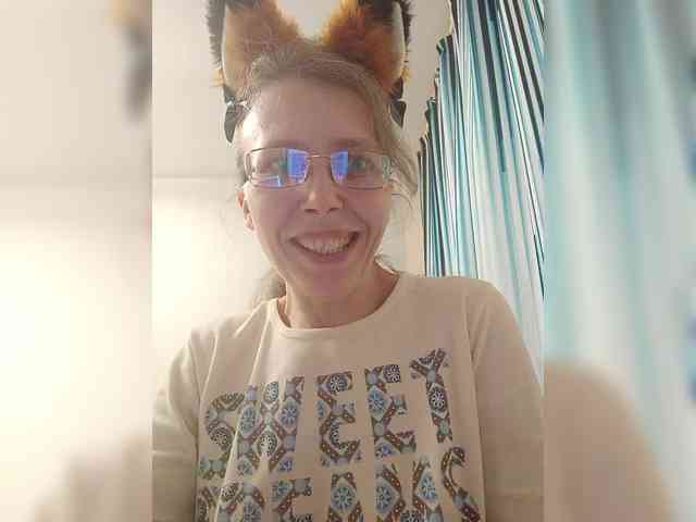 -Queen-Margo- webcam