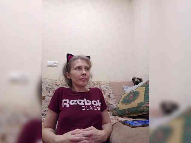 -Queen-Margo- webcam