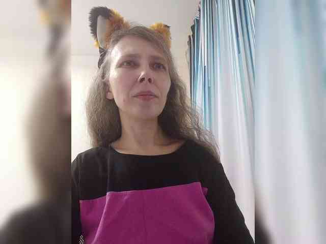 -Queen-Margo- webcam