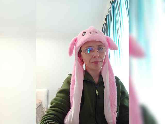 -Queen-Margo- webcam