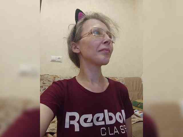 -Queen-Margo- webcam