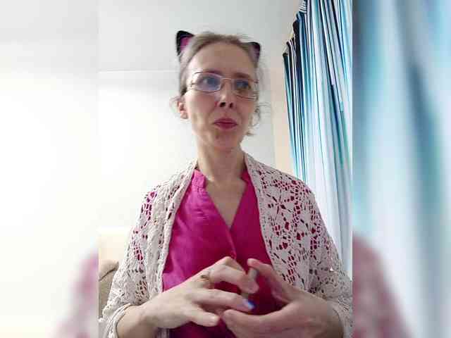 -Queen-Margo- webcam
