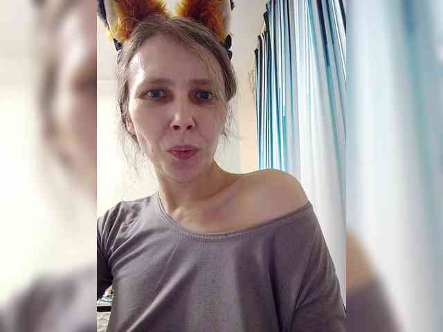 -Queen-Margo- webcam