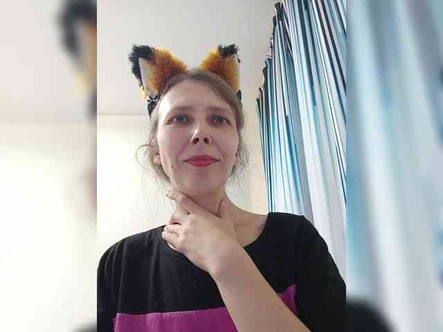 -Queen-Margo- webcam