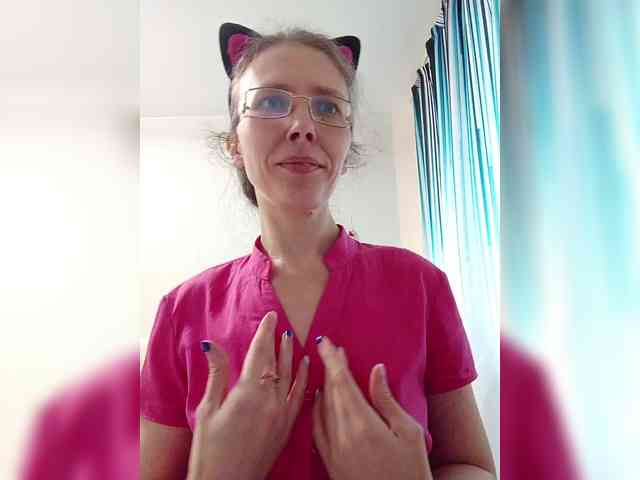-Queen-Margo- webcam