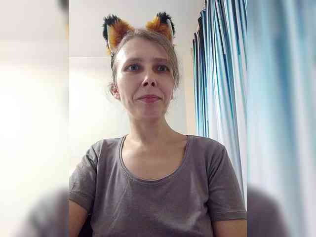 -Queen-Margo- webcam