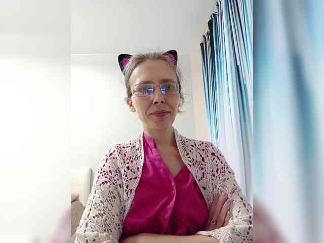 -Queen-Margo- webcam