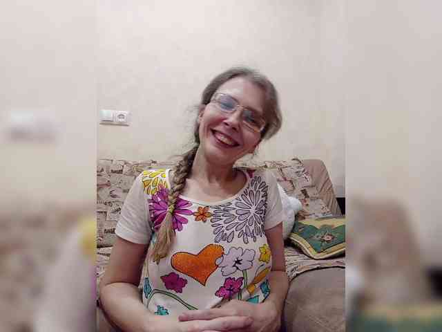 -Queen-Margo- webcam