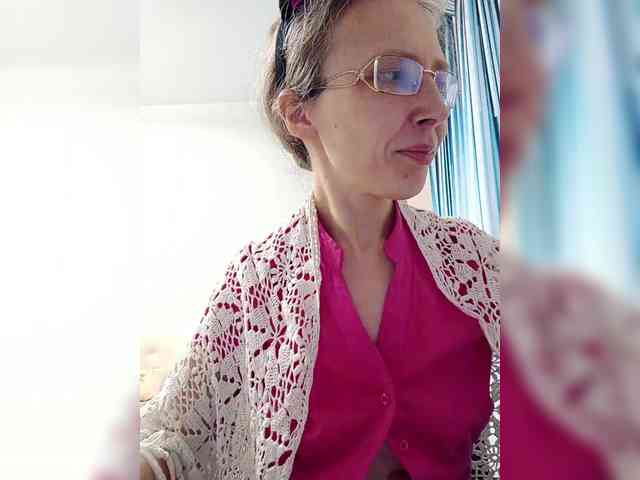 -Queen-Margo- webcam