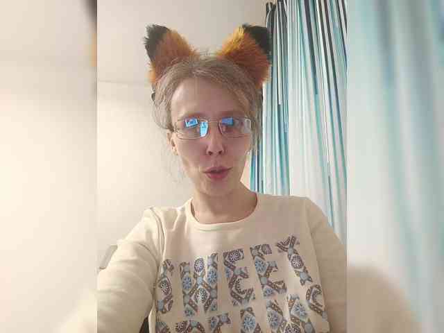 -Queen-Margo- webcam