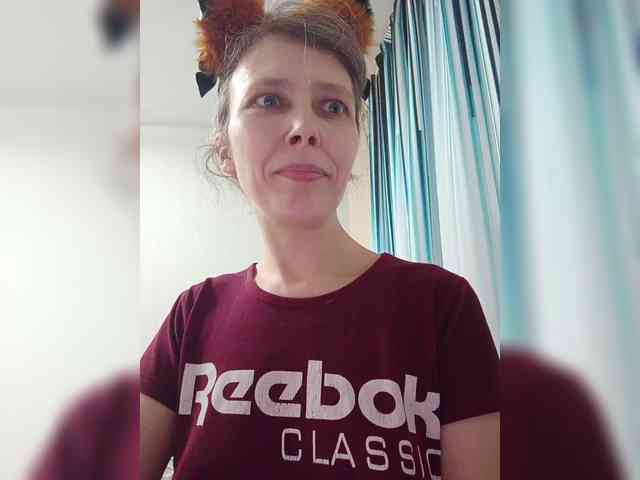 -Queen-Margo- webcam