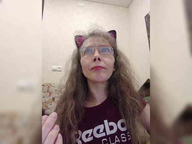 -Queen-Margo- webcam