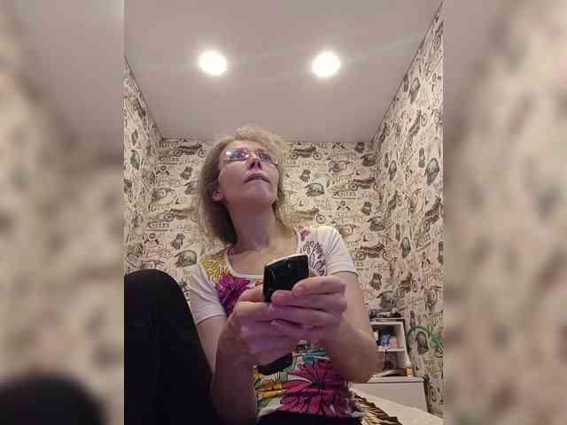 -queen-margo- -queen-margo-