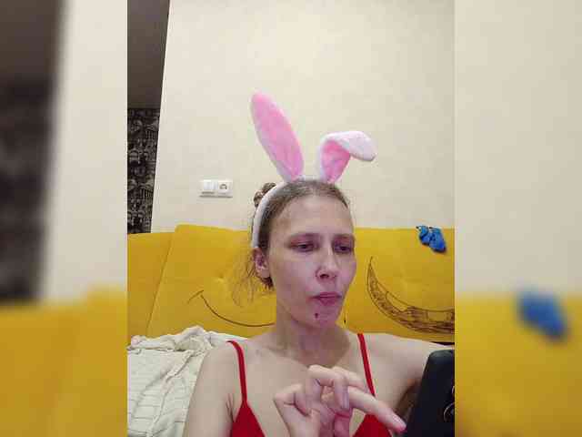 -Queen-Margo- webcam