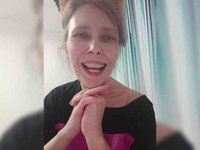 -Queen-Margo- webcam