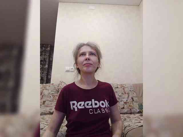 -Queen-Margo- webcam