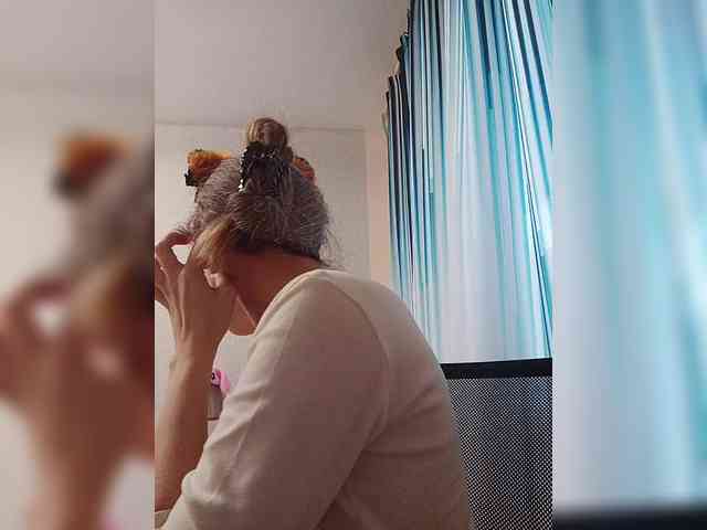 -Queen-Margo- webcam