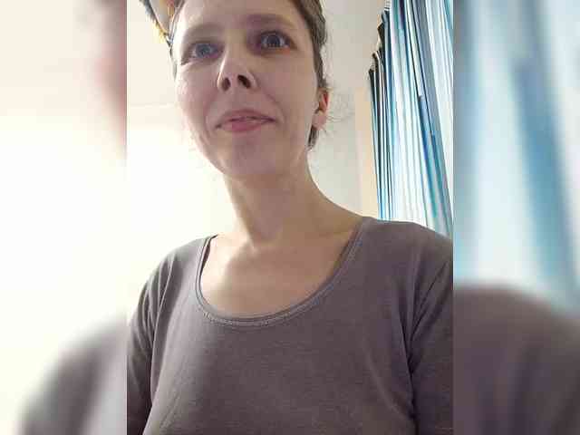 -Queen-Margo- webcam