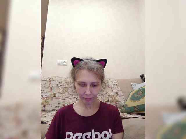 -Queen-Margo- webcam