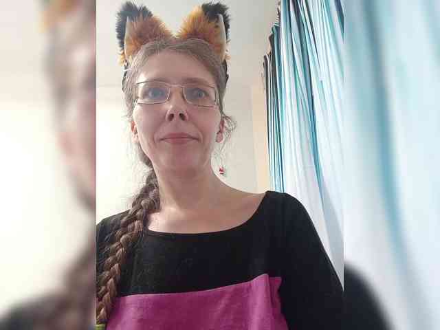 -Queen-Margo- webcam