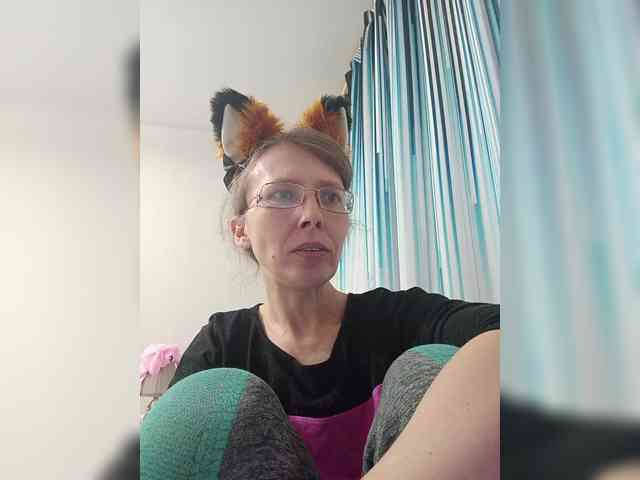 -Queen-Margo- webcam