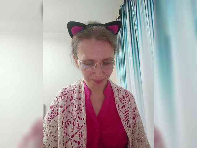 -Queen-Margo- webcam