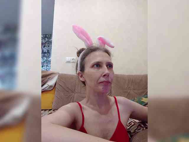 -Queen-Margo- webcam