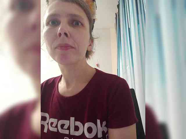 -Queen-Margo- webcam