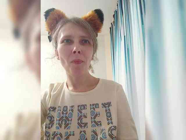 -Queen-Margo- webcam